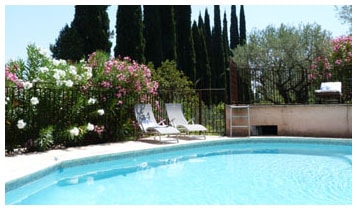 Chambres d'Hôtes Cotignac : La Piscine