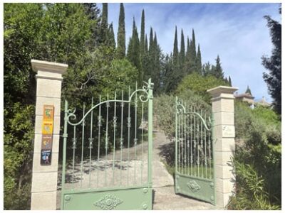 Chambres d'Hôtes Cotignac : Nouveau Portail